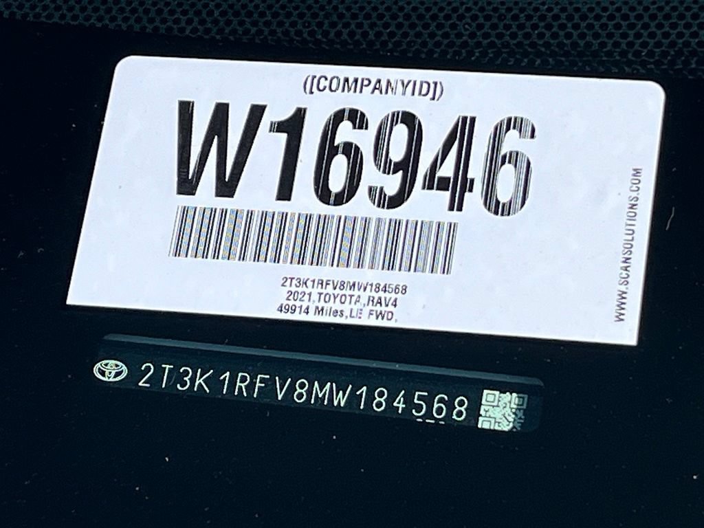 Used 2021 Toyota RAV4 LE FWD image 29