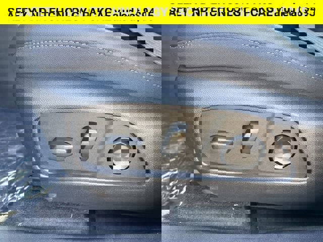 New 2026 Chevrolet Equinox LT w/ Convenience Package II image 3