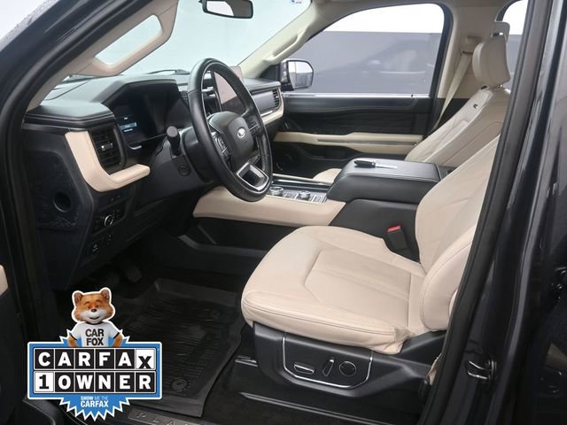 Used 2023 Ford Expedition Platinum image 17