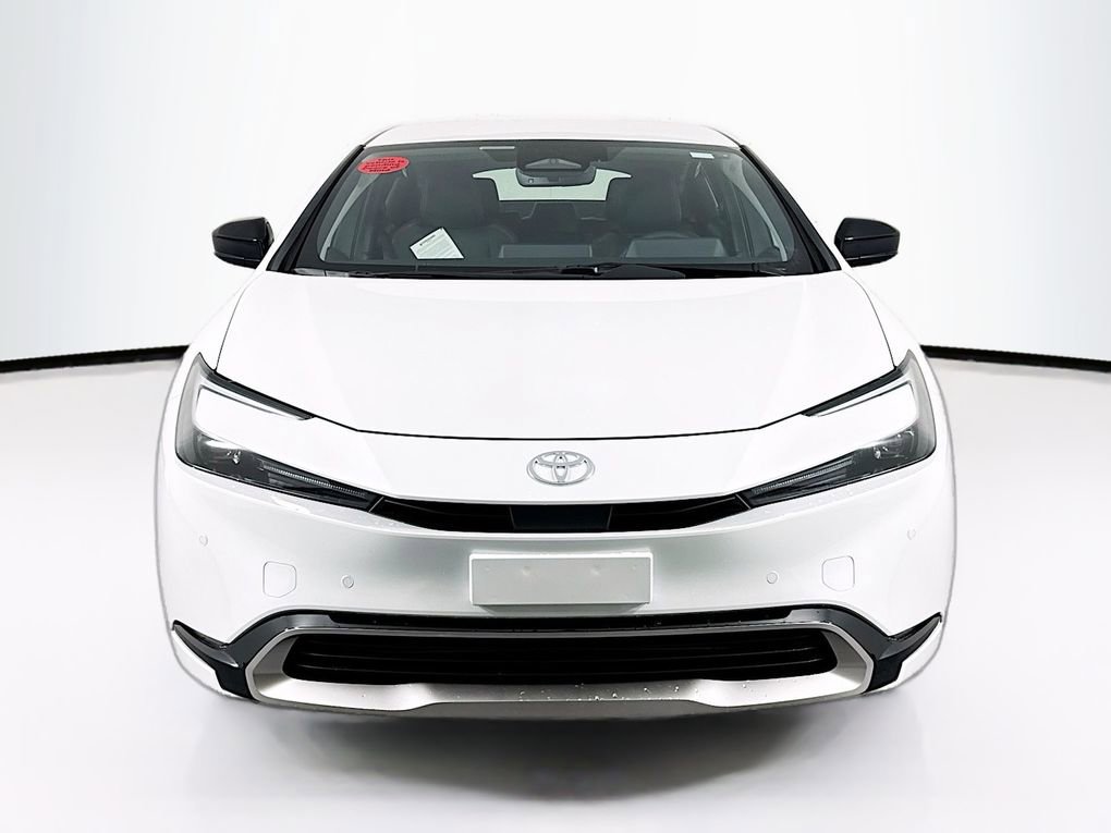 New 2026 Toyota Prius Plug-In Hybrid image 2