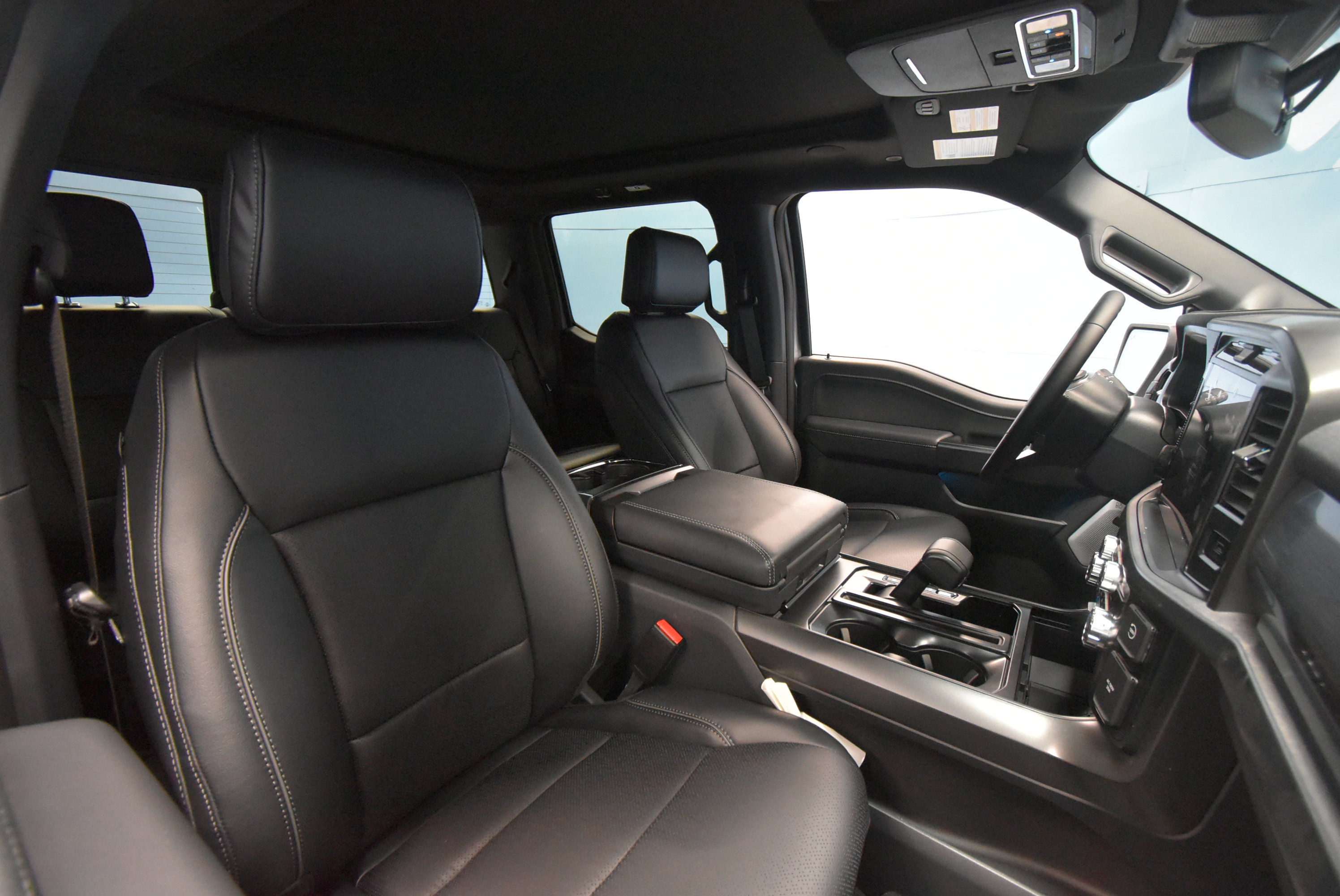 New 2025 Ford F150 Lariat w/ Equipment Group 502A High image 20