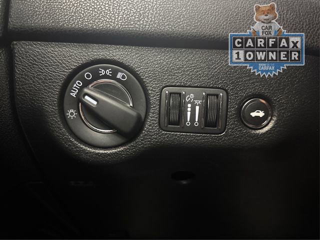 Used 2022 Chrysler 300 Touring image 22