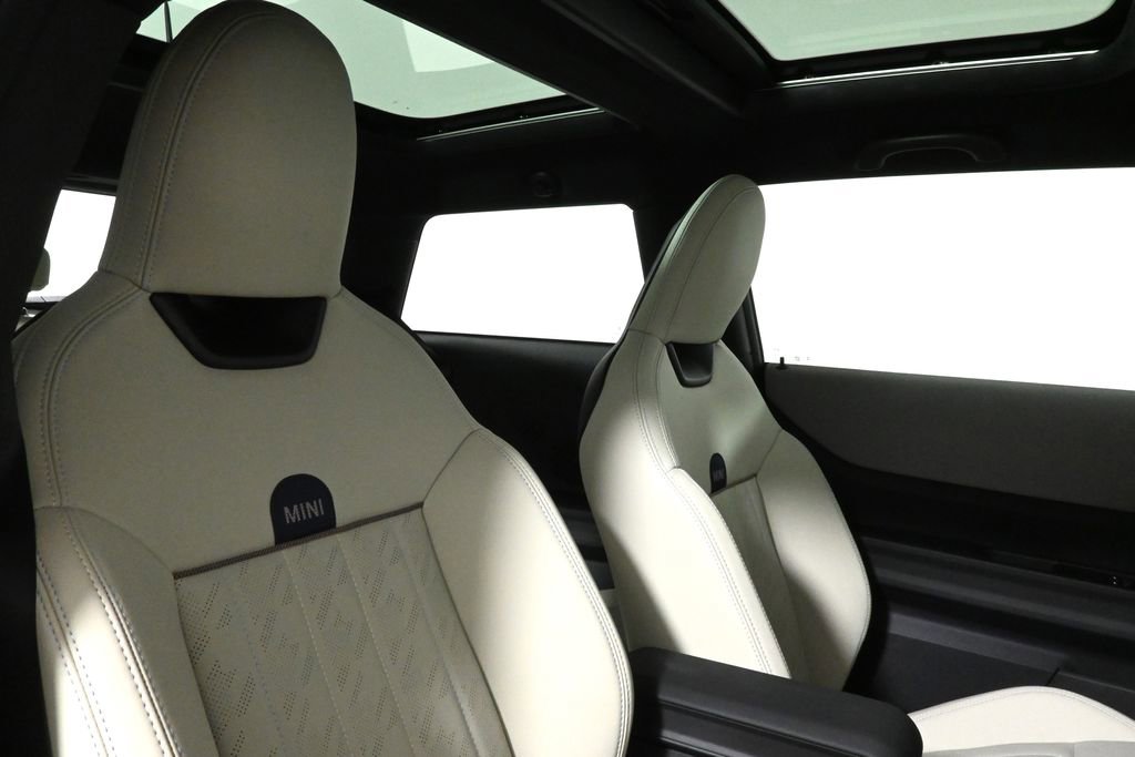Used 2025 MINI Cooper S image 35