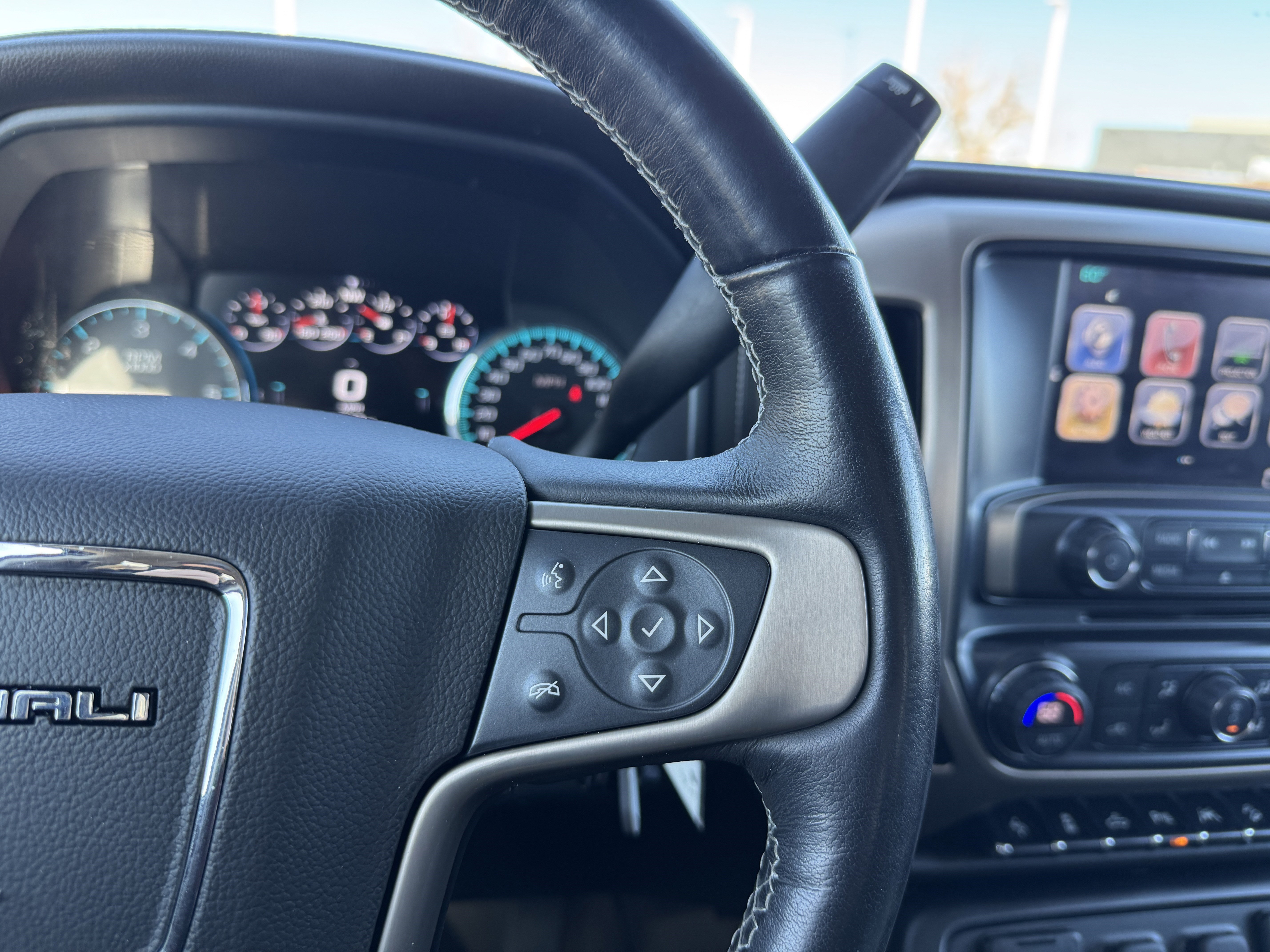 Used 2018 GMC Sierra 1500 Denali w/ Denali Ultimate Package image 25