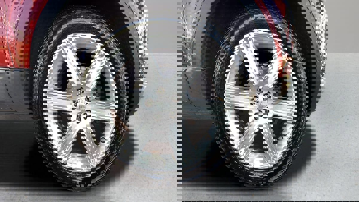 Used 2015 Land Rover Range Rover Evoque Pure Plus image 24