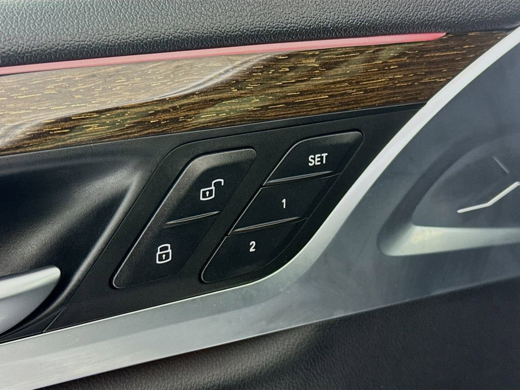 Used 2022 BMW X3 xDrive30i w/ Premium Package 2 image 17