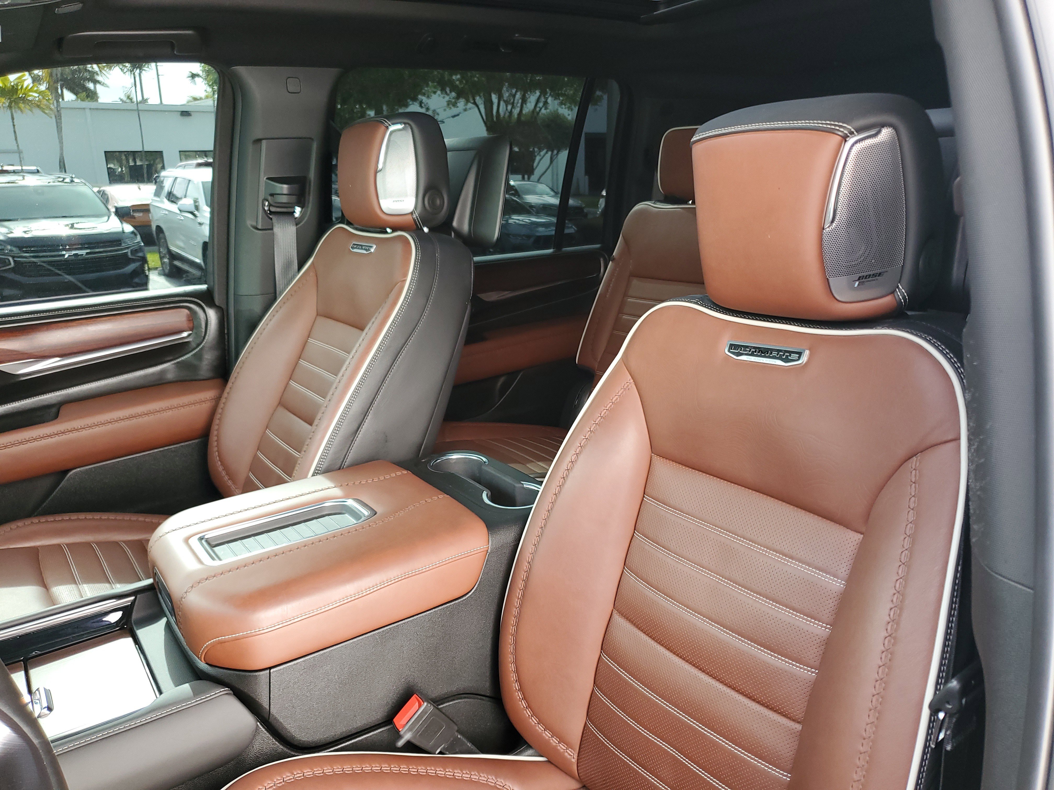 Certified 2023 GMC Yukon XL Denali Ultimate w/ LPO, Floor Liner Package AWD/4WD image 21