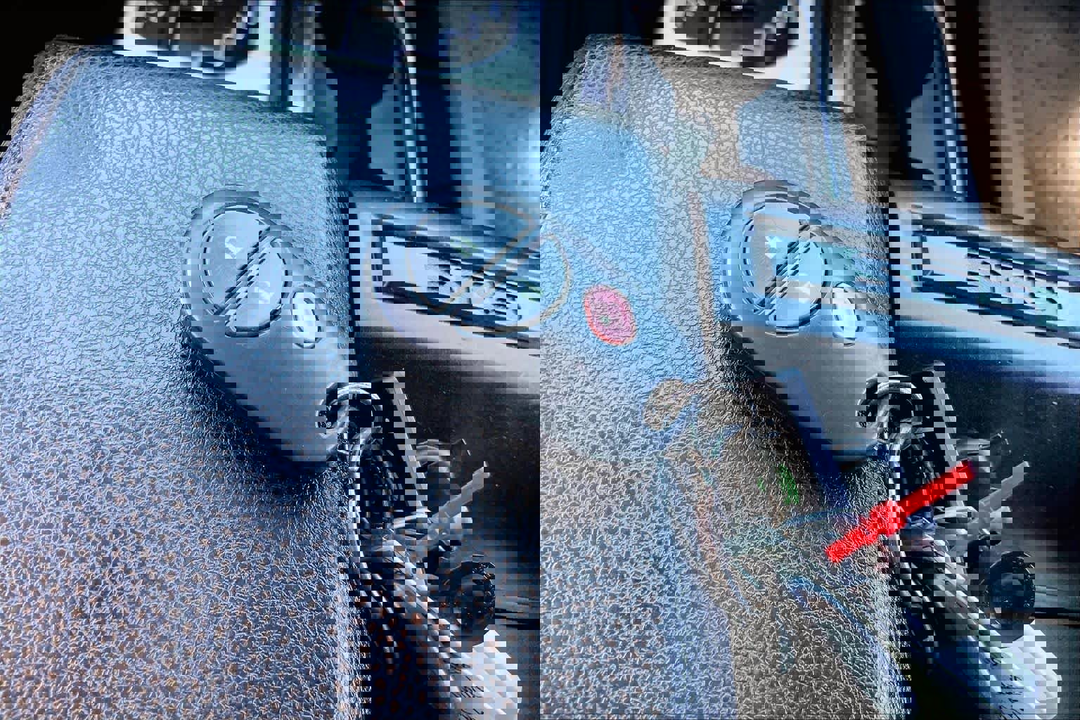 Used 2015 Toyota Tundra SR5 w/ SR5 Upgrade Package image 13