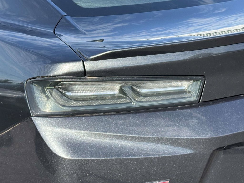 Used 2018 Chevrolet Camaro LT w/ RS Package RWD image 8