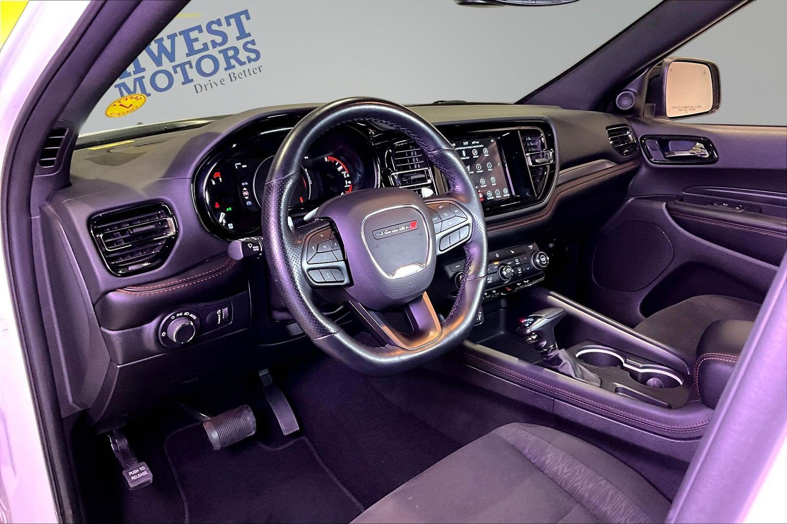 Used 2024 Dodge Durango GT AWD/4WD image 17