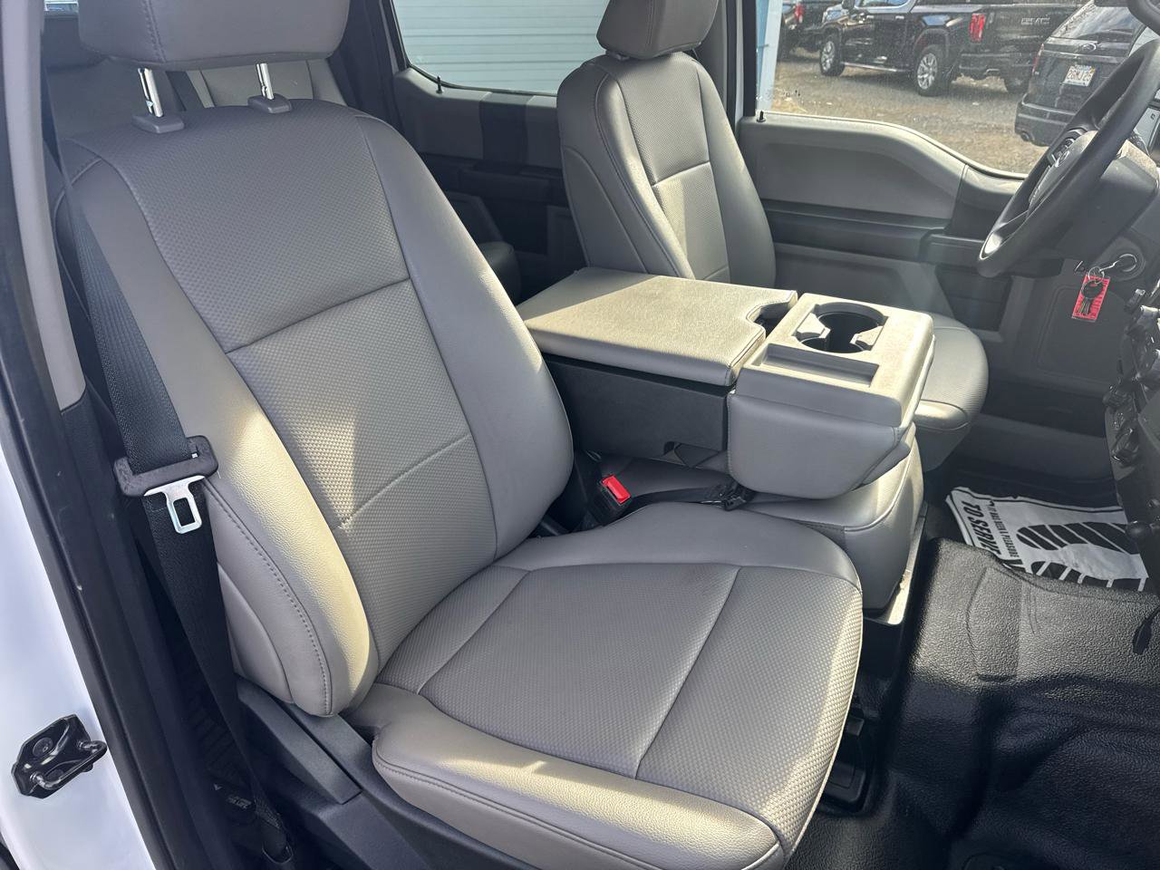 Used 2022 Ford F250 XL w/ Power Equipment Group AWD/4WD image 29