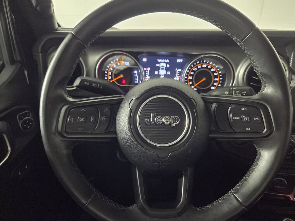Used 2021 Jeep Gladiator Sport AWD/4WD image 15