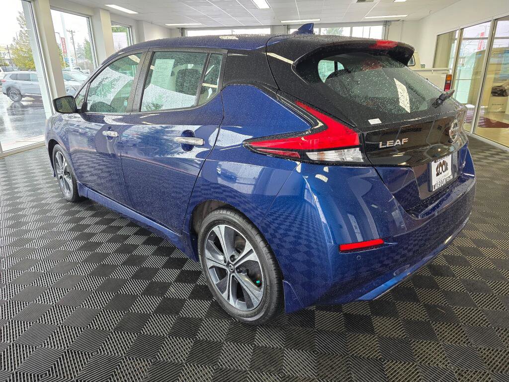 Used 2021 Nissan Leaf SV image 5