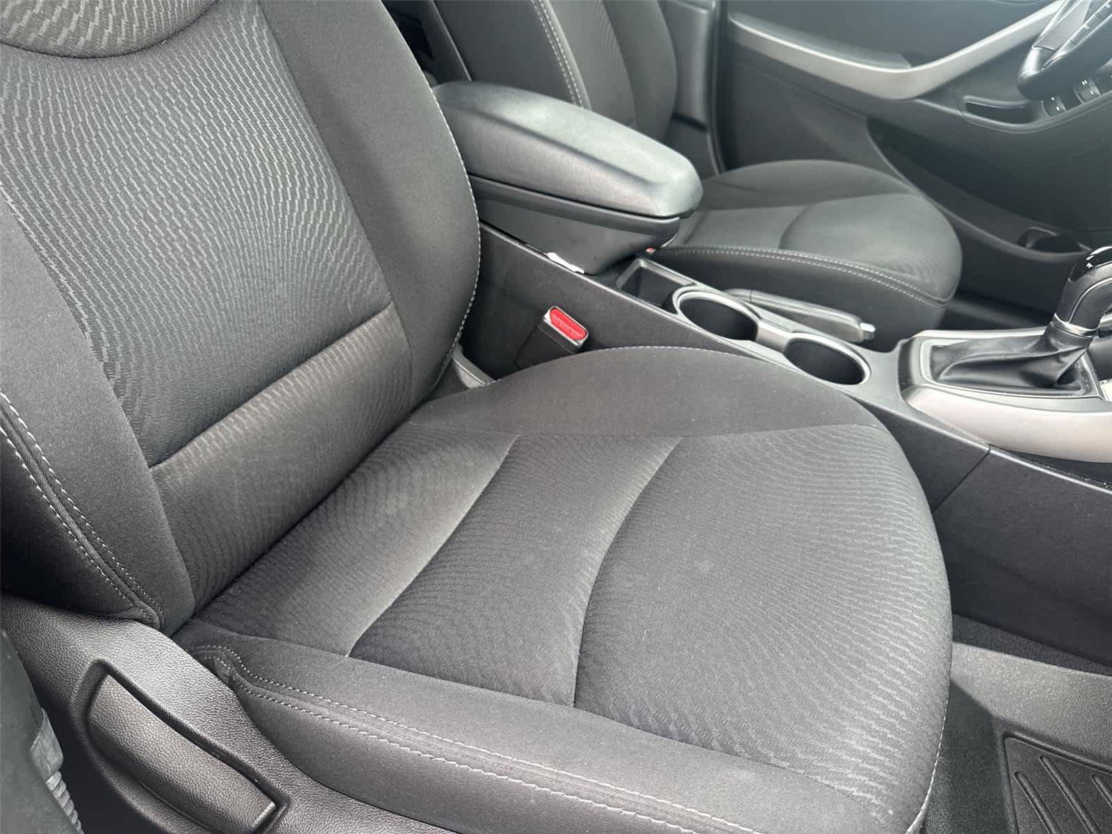 Used 2016 Hyundai Elantra Value Edition FWD image 15