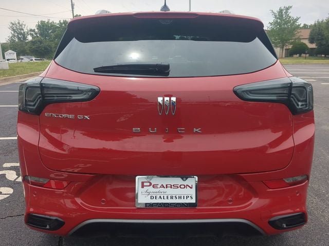 Used 2026 Buick Encore GX Avenir w/ Avenir Technology Package FWD image 5