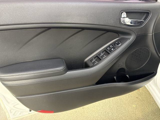Used 2016 Kia Forte LX w/ LX Popular Plus Package FWD image 17