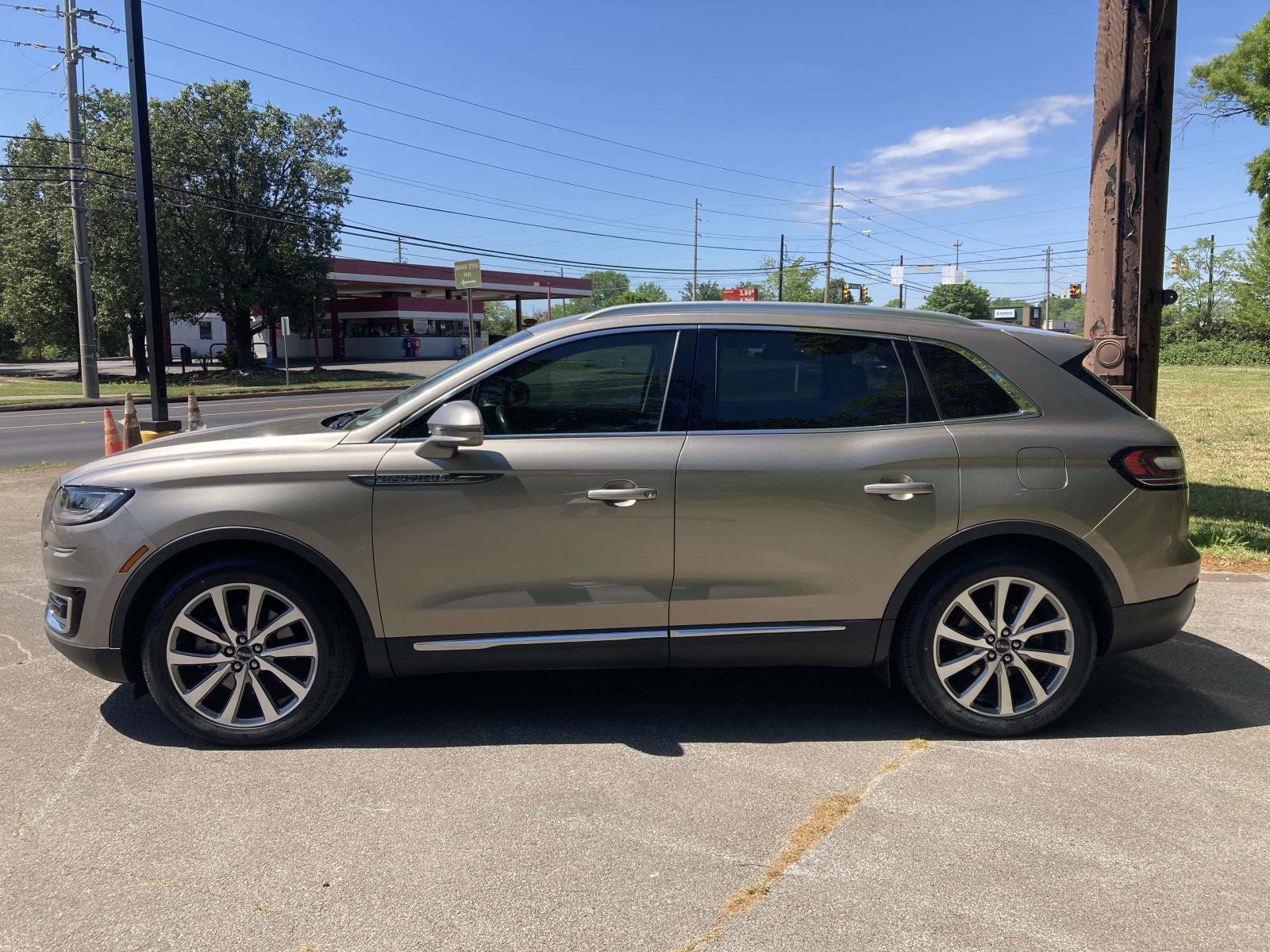 Used 2019 Lincoln Nautilus Select FWD image 8