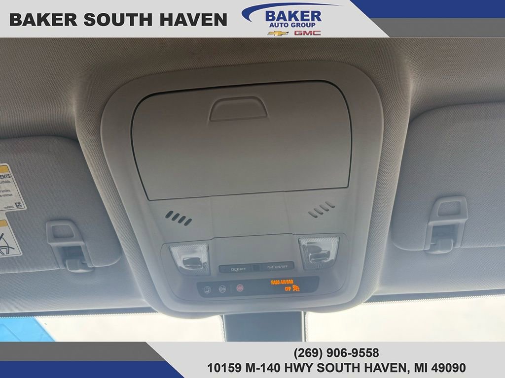 Used 2022 GMC Terrain SLE w/ Driver Convenience Package image 29