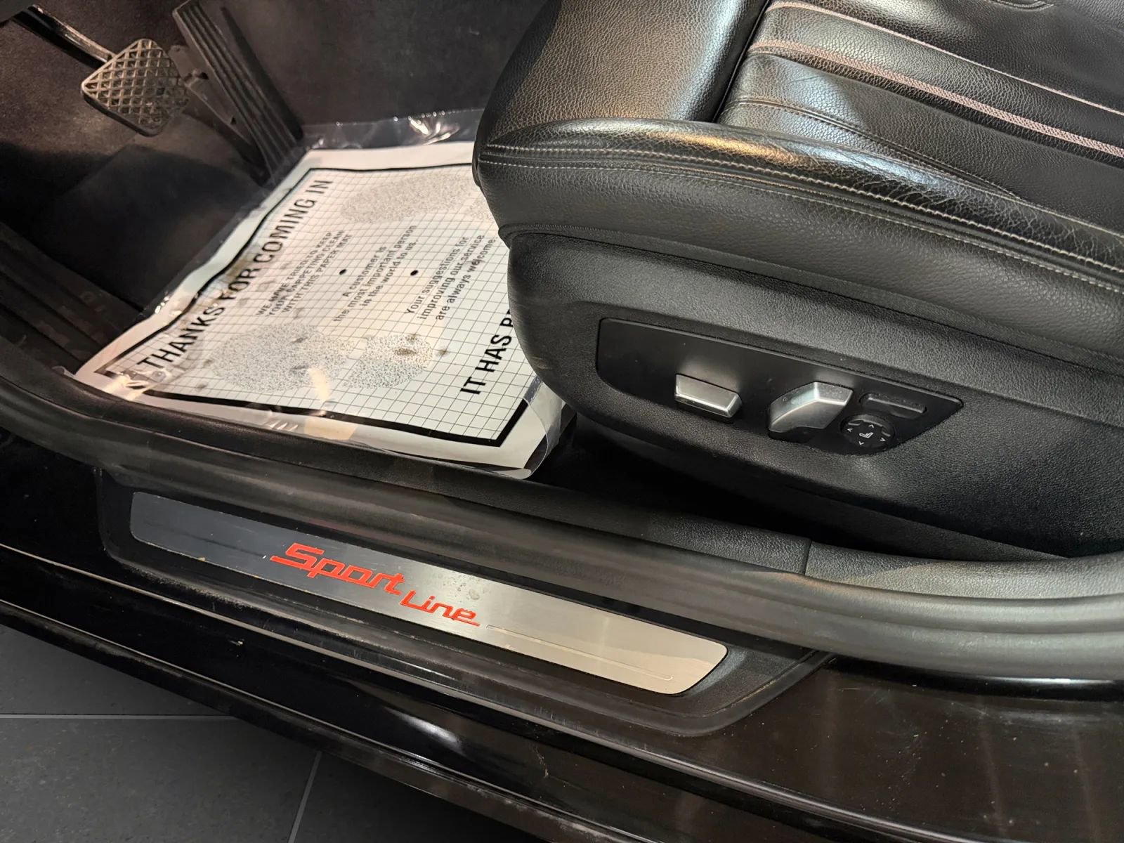 Used 2018 BMW 530i xDrive 530i xDrive Sedan 4D w/ Premium Package image 40