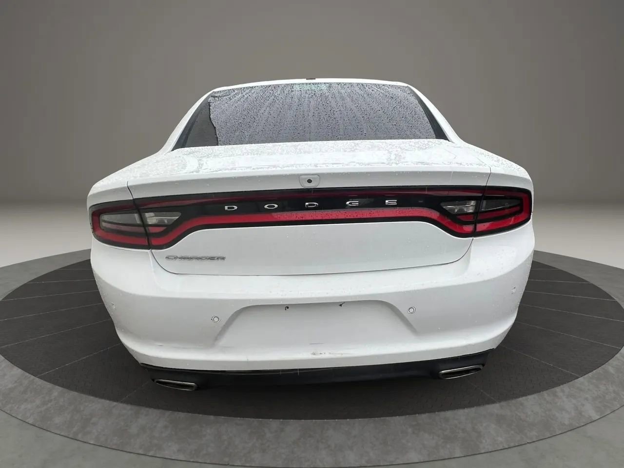 Used 2020 Dodge Charger SXT w/ Leather Interior Group RWD image 6