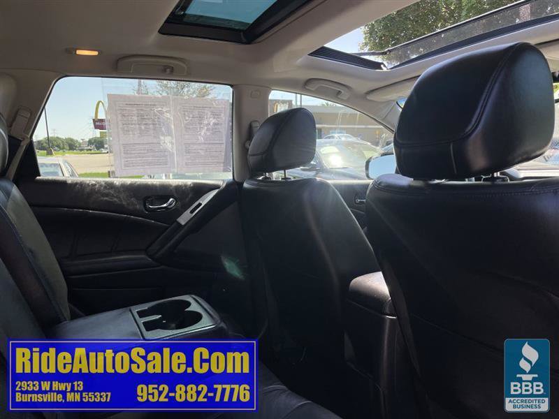 Used 2012 Nissan Murano SL AWD/4WD image 16
