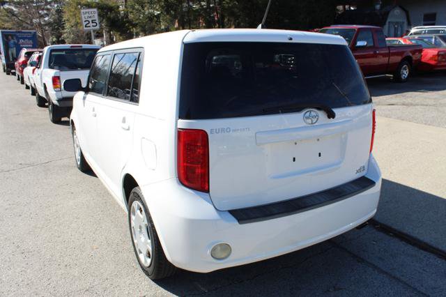 Used 2009 Scion xB Wagon image 8