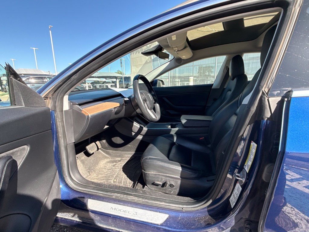 Used 2018 Tesla Model 3 Long Range AWD/4WD image 9