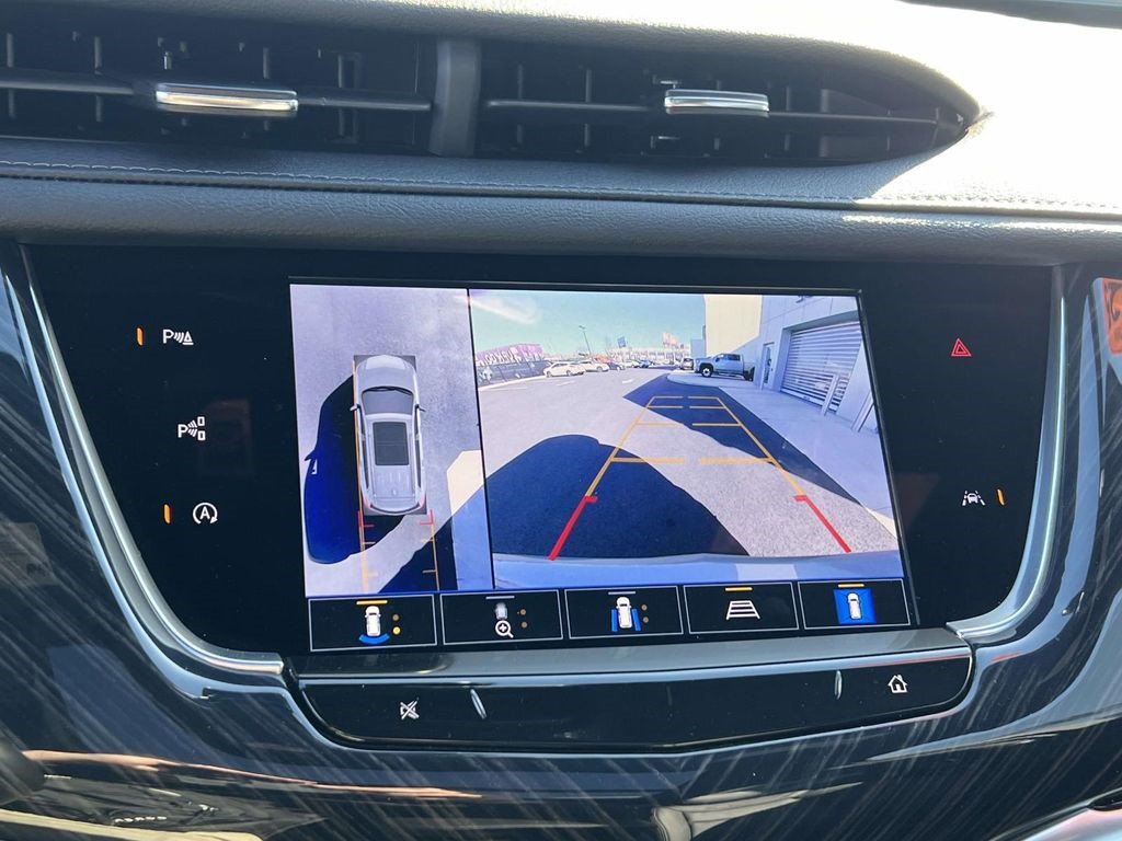Certified 2025 Cadillac XT6 Premium Luxury w/ Technology Package AWD/4WD image 26