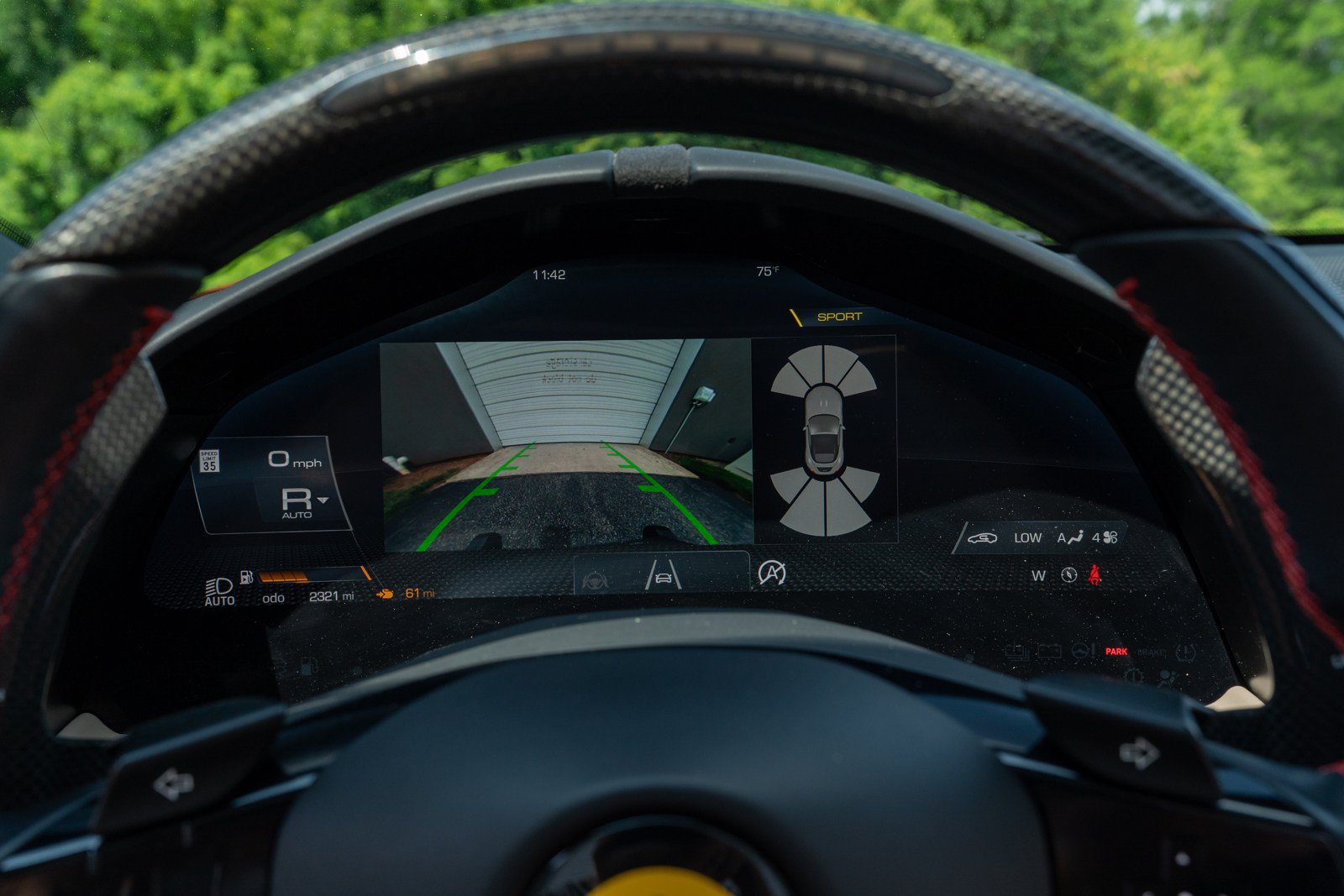 Used 2024 Ferrari Roma Spider RWD image 38