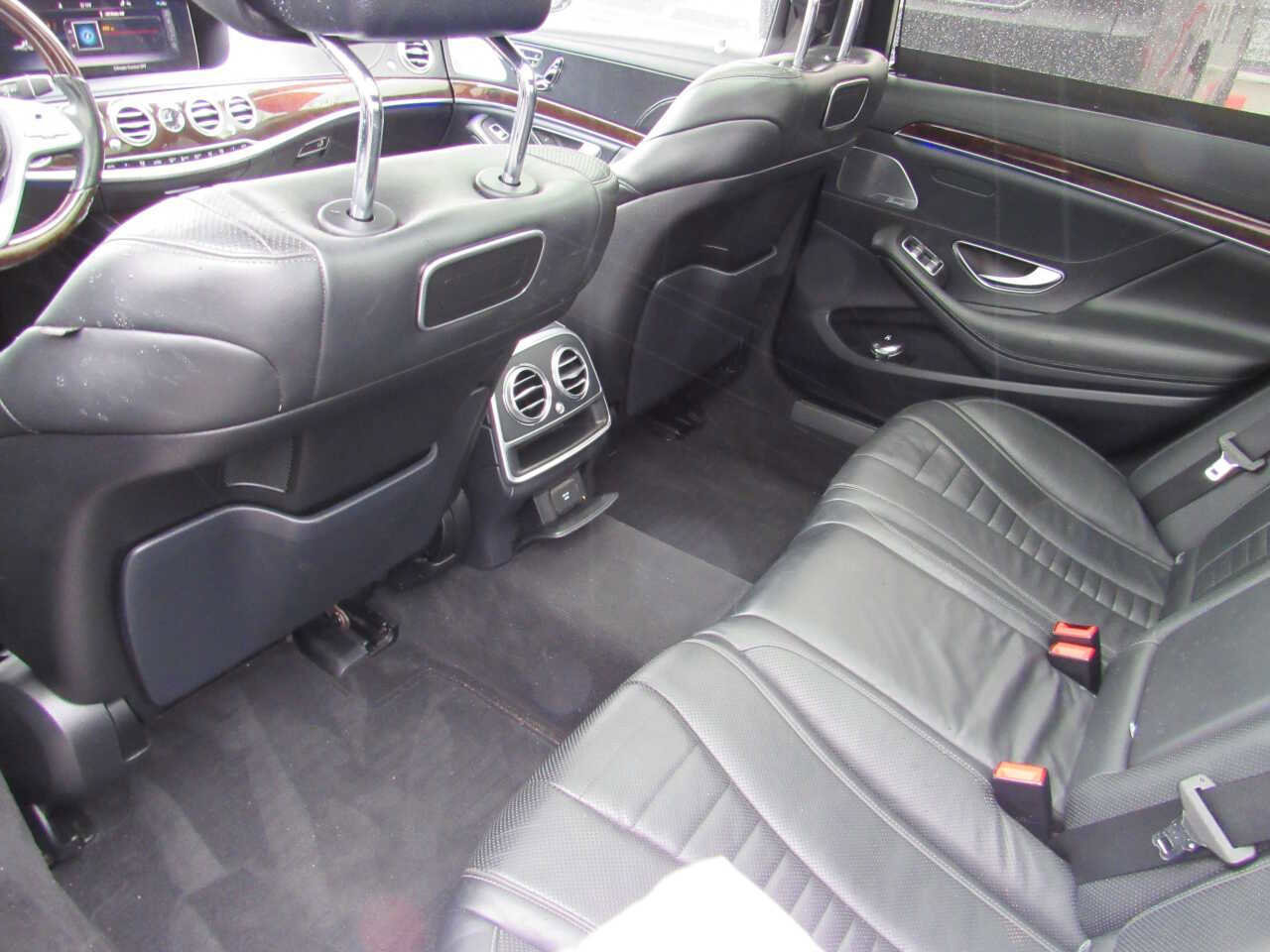 Used 2019 Mercedes-Benz S 560 4MATIC Sedan image 9