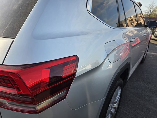 Used 2018 Volkswagen Atlas SEL Premium image 6