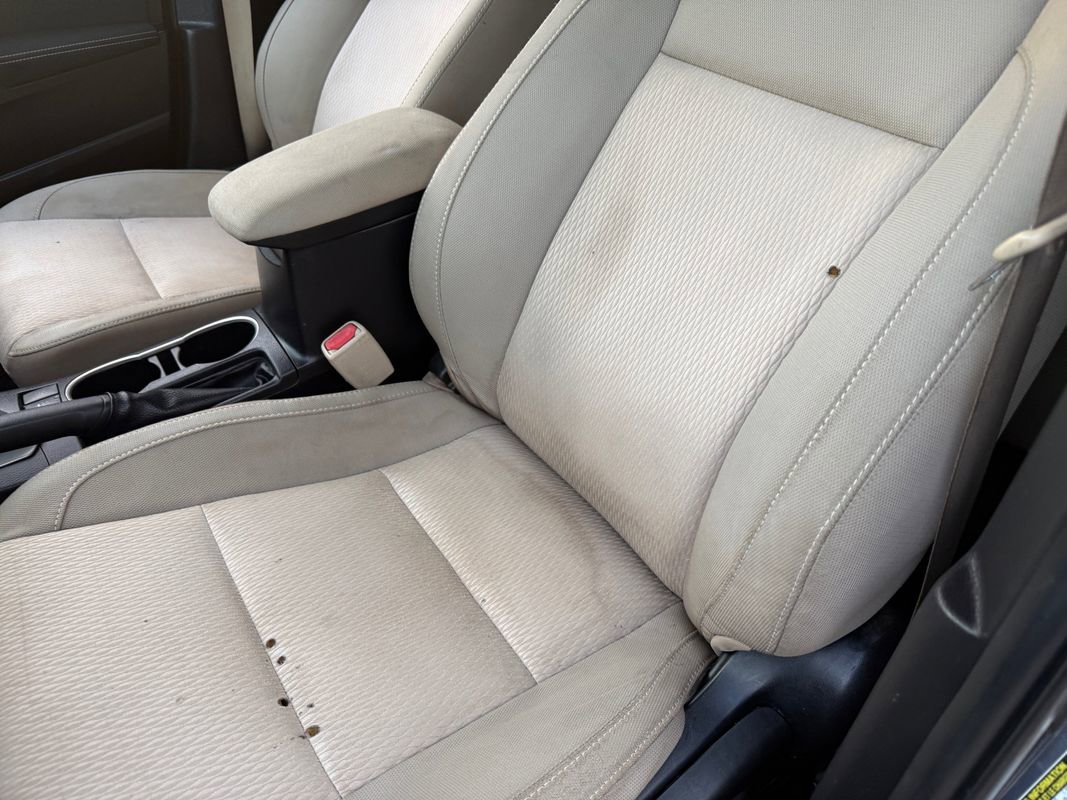 Used 2014 Toyota Corolla LE FWD image 21