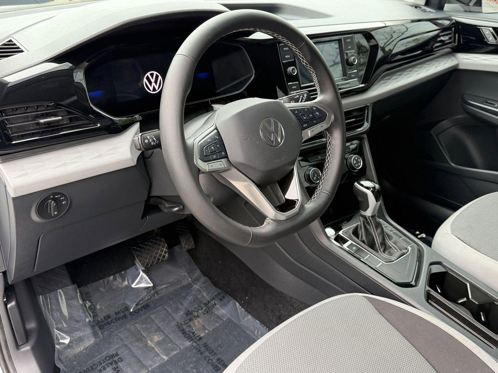 Used 2024 Volkswagen Taos S image 4