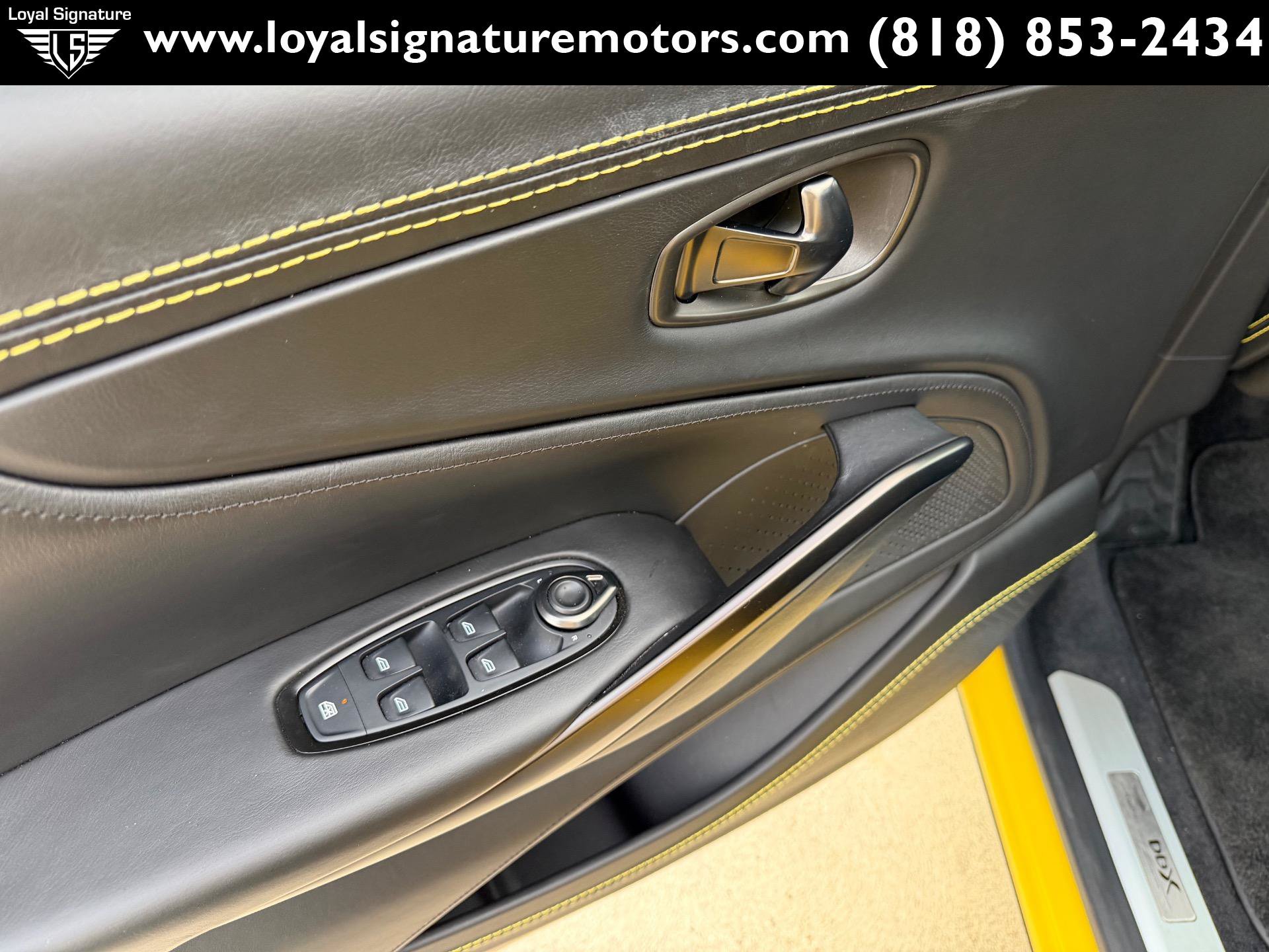Used 2021 Aston Martin DBX AWD/4WD image 22