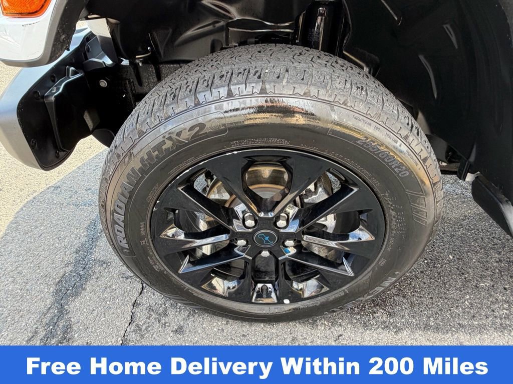 Used 2024 Jeep Wrangler Unlimited Sahara w/ Safety Group image 12