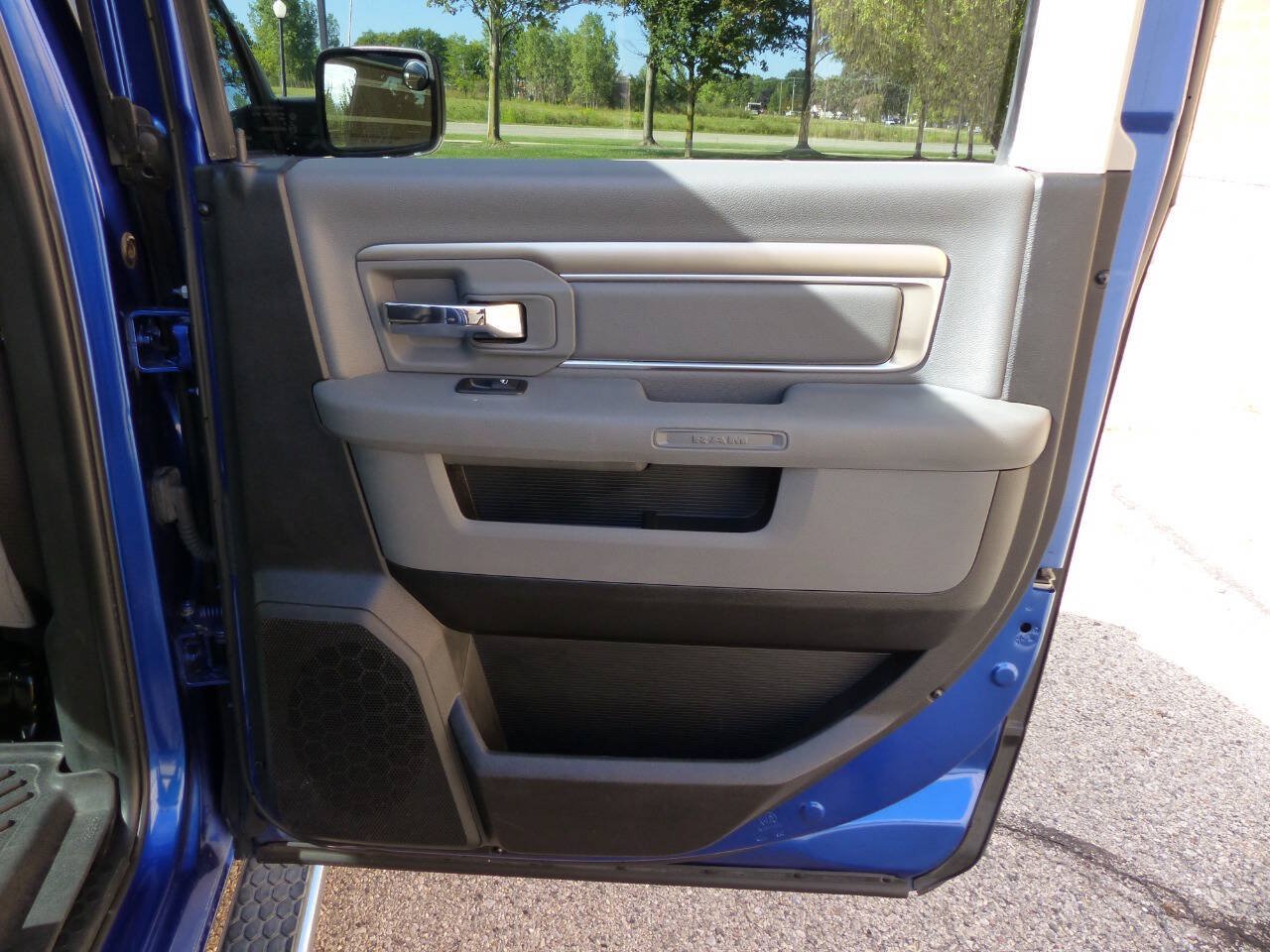 Used 2018 RAM 1500 Big Horn AWD/4WD image 53