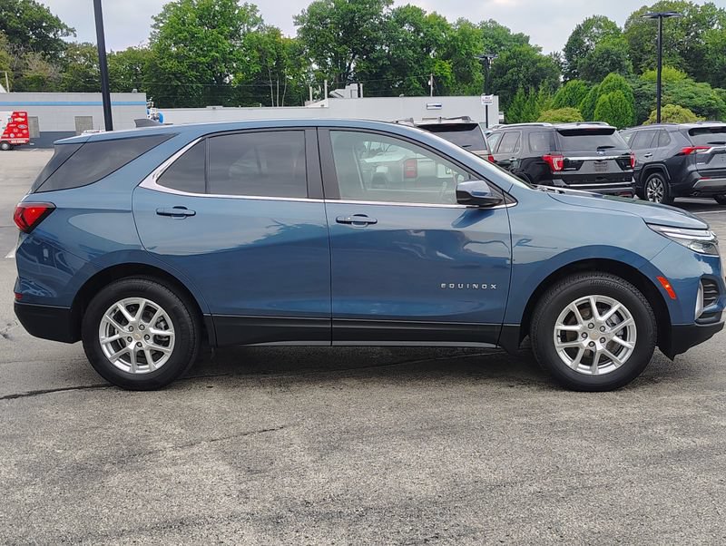 Used 2024 Chevrolet Equinox LT AWD/4WD image 5