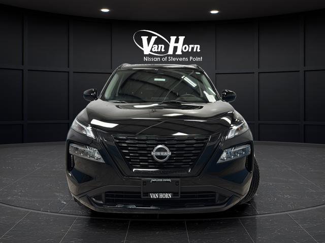 Used 2023 Nissan Rogue SV w/ SV Premium B Package AWD/4WD image 2