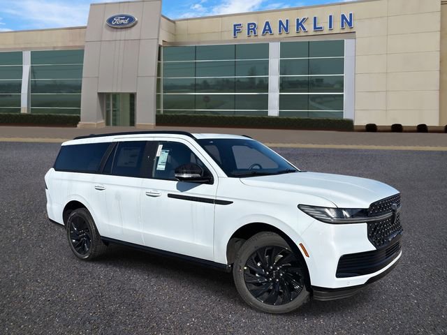New 2026 Lincoln Navigator L Reserve w/ Jet Appearance Package image 1