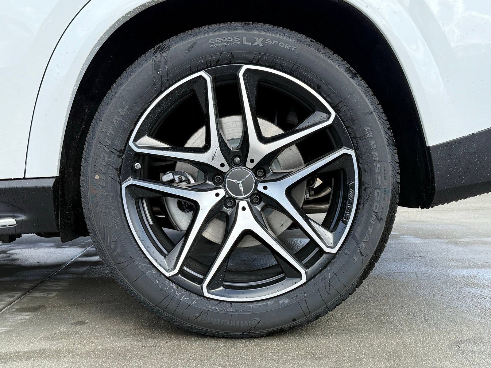 New 2026 Mercedes-Benz GLE 53 AMG 4MATIC Coupe image 16