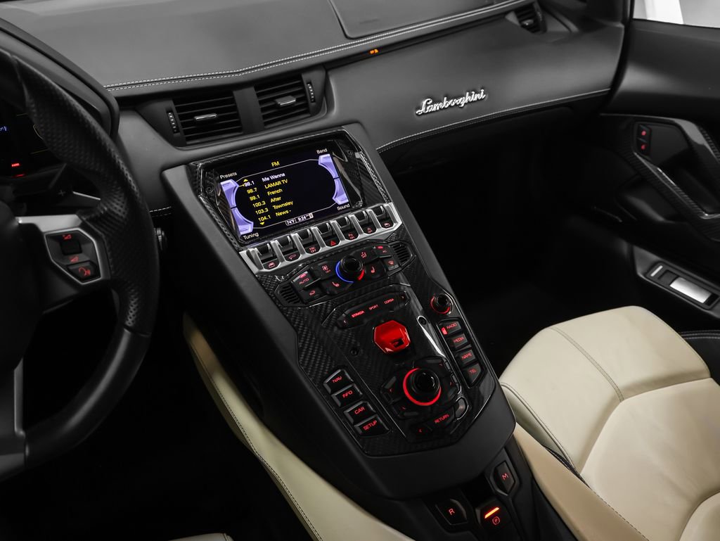 Used 2014 Lamborghini Aventador LP 700-4 image 66