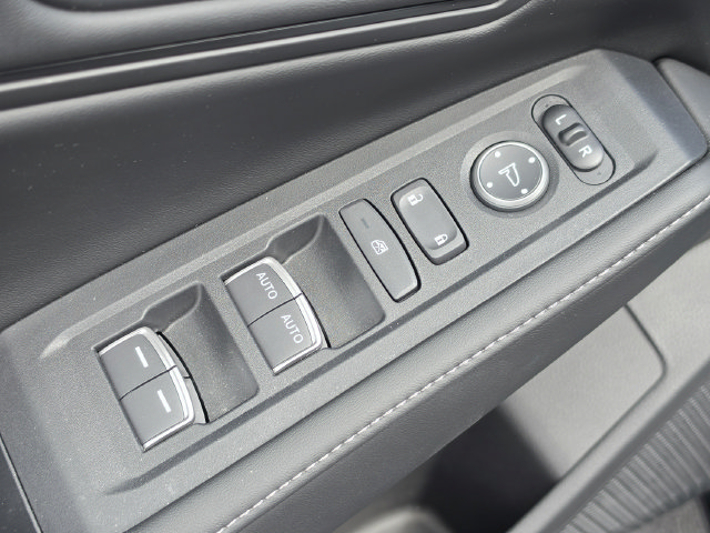 Used 2025 Honda Accord Sport image 27