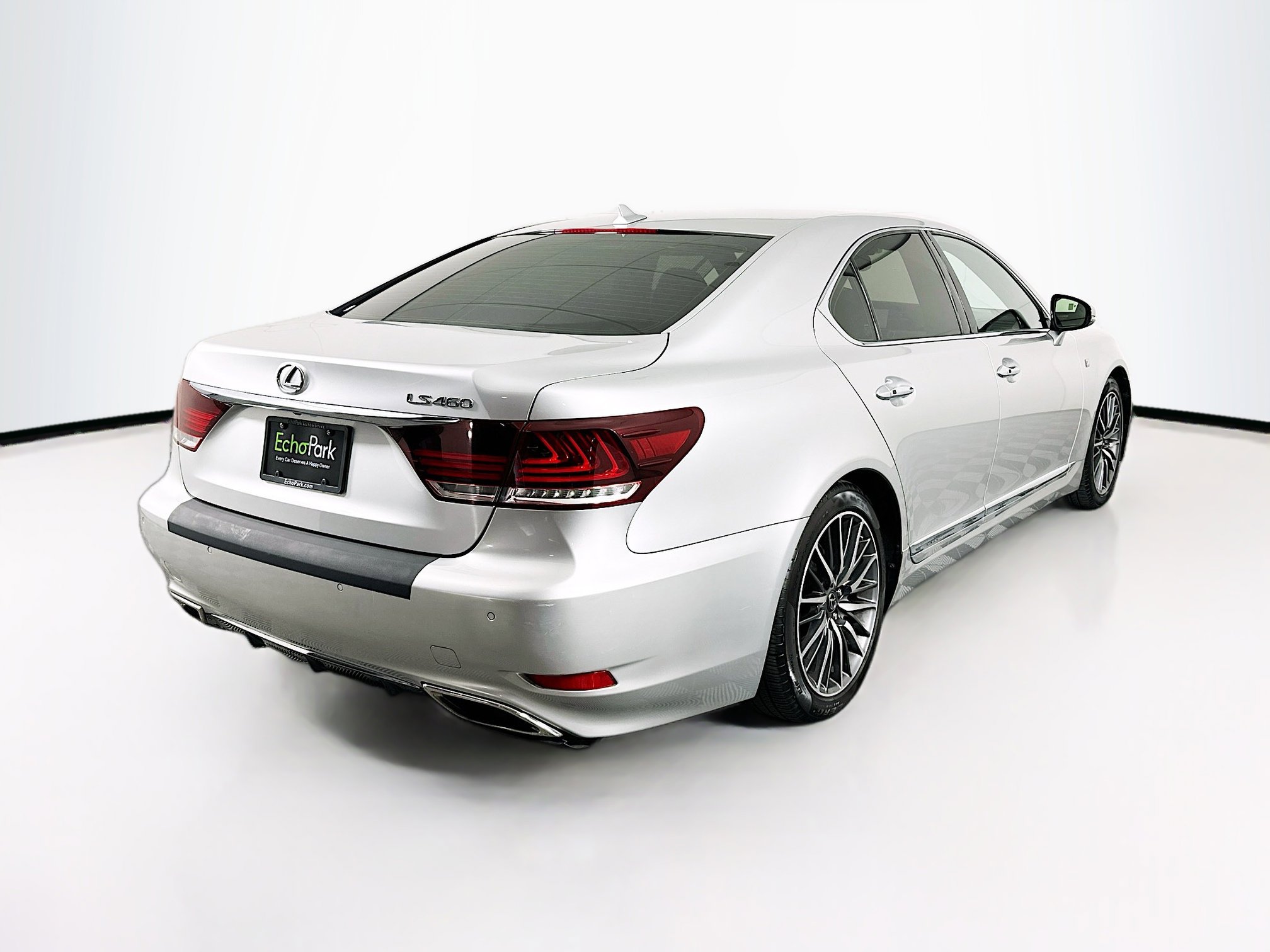 Used 2013 Lexus LS 460 w/ F-Sport Pkg RWD image 9