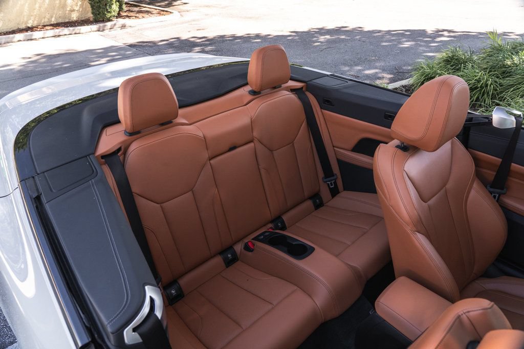 Used 2022 BMW M440i Convertible w/ Premium Package RWD image 23