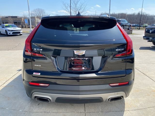 Used 2019 Cadillac XT4 Premium Luxury AWD/4WD image 4