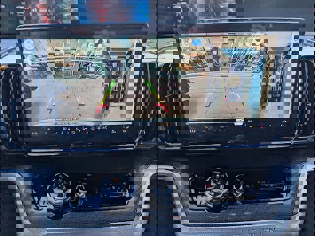 New 2025 Ford Expedition Max Platinum image 10