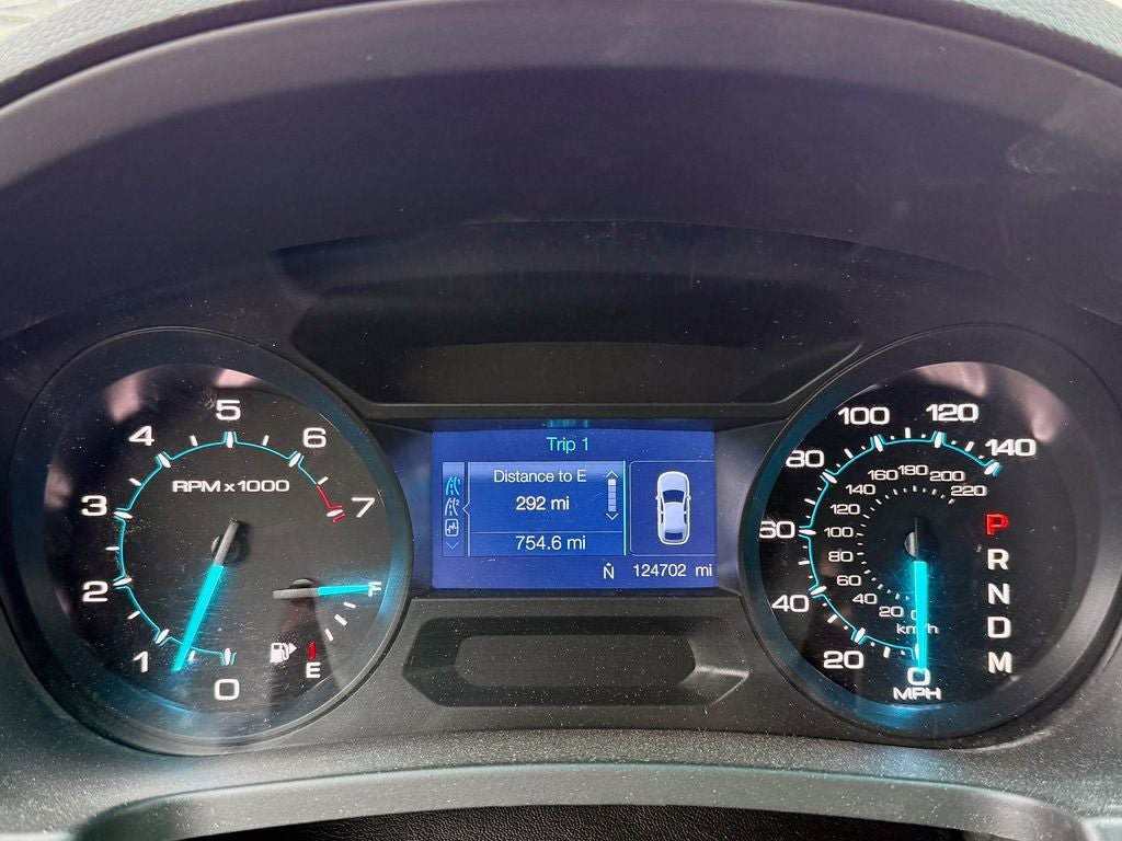 Used 2015 Ford Explorer XLT AWD/4WD image 20