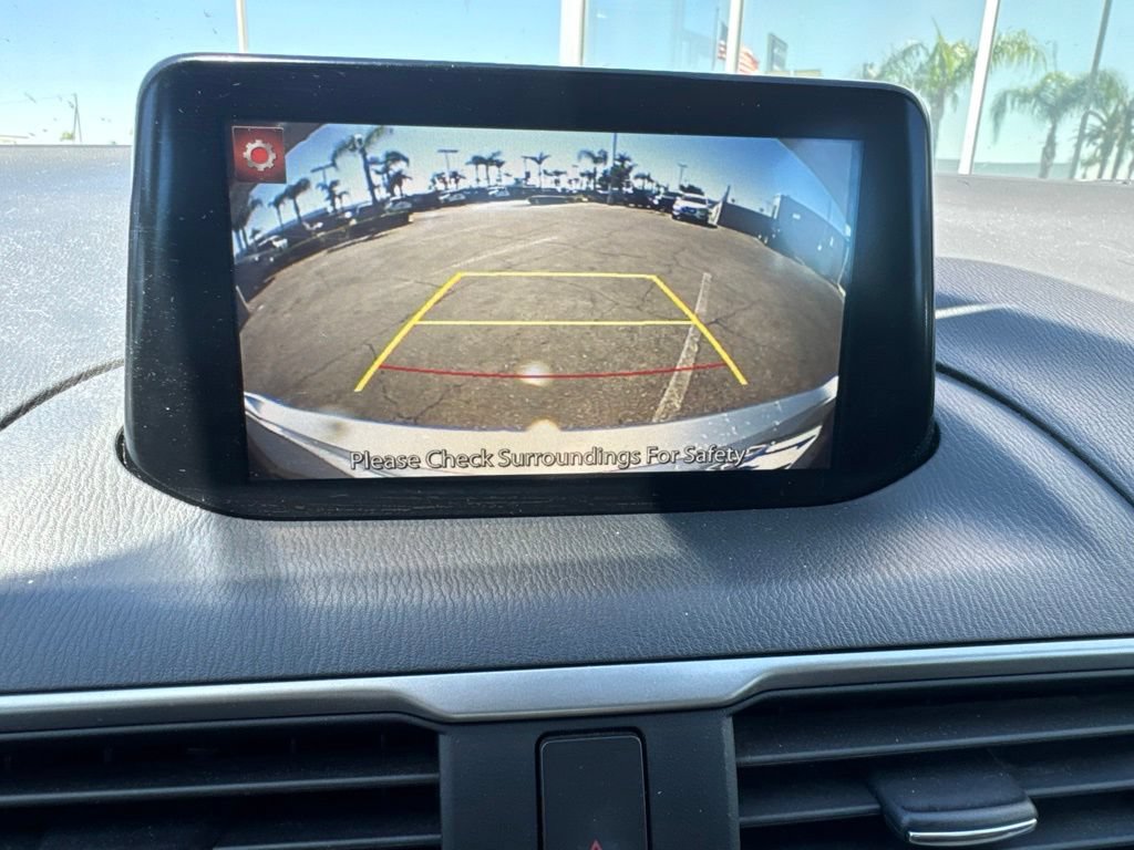 Used 2018 MAZDA MAZDA3 Touring FWD image 27