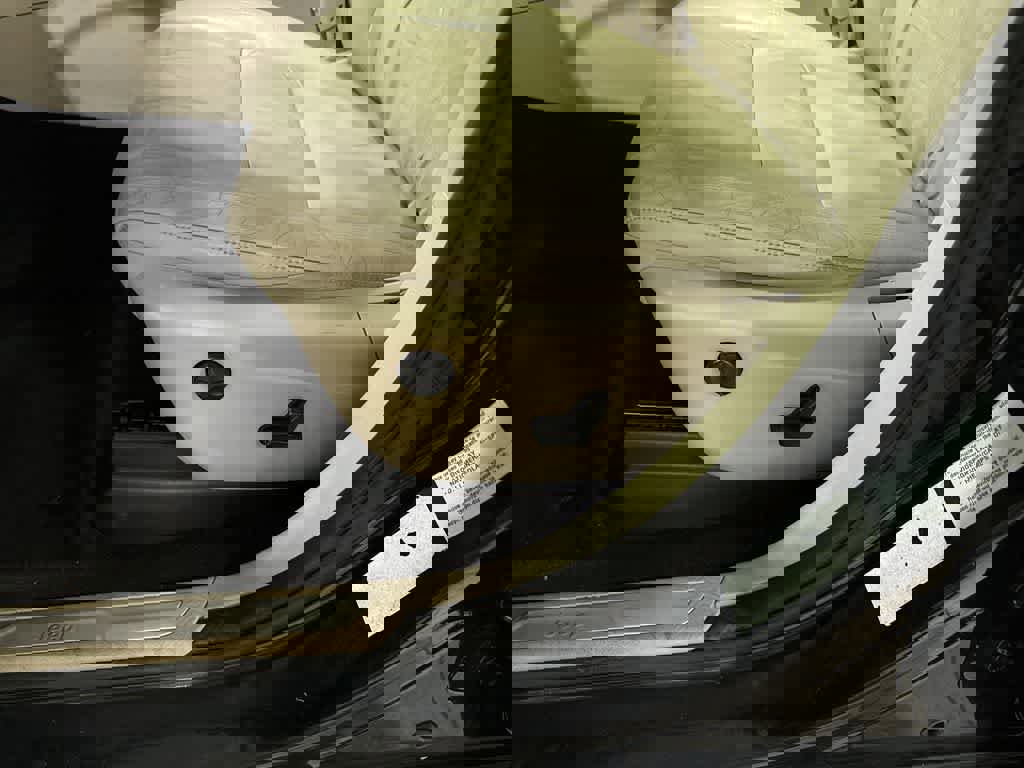 Used 2015 Jeep Grand Cherokee Limited image 24