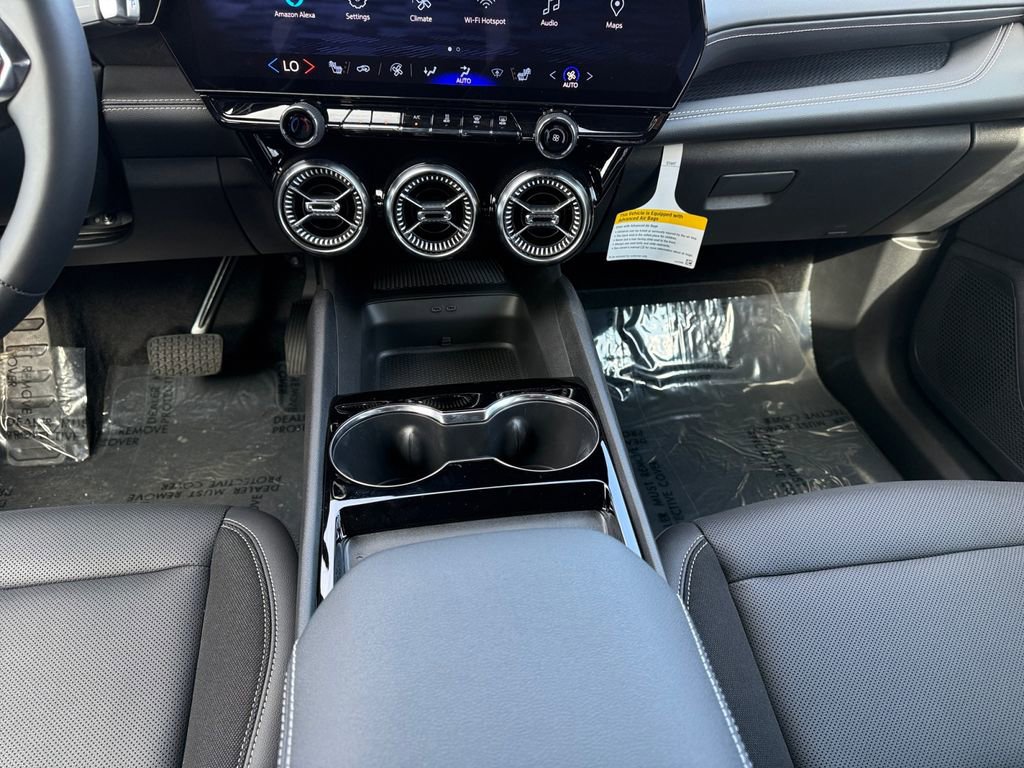 Used 2024 Chevrolet Blazer EV LT image 11